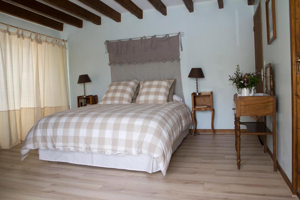 לינה וארוחת בוקר Ardenais Domaine De Vilotte חדר תמונה